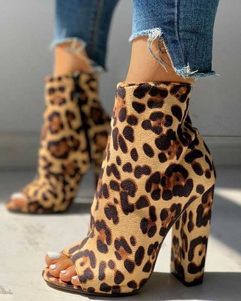 boots leopard snakeskin open round toe high chunky heel women ankle big size 43 ladies short, Black
boots leopard snakeskin open round toe high chunky heel women ankle big size 43 ladies short, Black