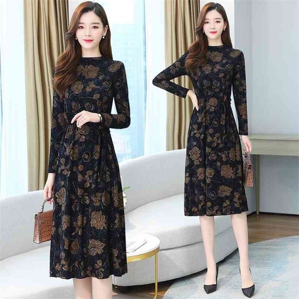 autumn winter 3xl plus size office lady chic dress vintage lace sequin midi elegant women bodycon party maxi vestidos 210528, Black;gray
autumn winter 3xl plus size office lady chic dress vintage lace sequin midi elegant women bodycon party maxi vestidos 210528, Black;gray