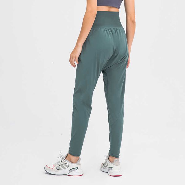 women's leggings outdoor sports running fitness yoga pants lightweight leisure stretch nine point joggers harlan radish pant for women, Black
women's leggings outdoor sports running fitness yoga pants lightweight leisure stretch nine point joggers harlan radish pant for women, Black