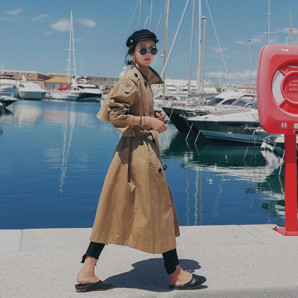 2021 new fall /autumn double breasted simple classic long trench coat with belt elegant khaki chic female windbreaker y168 160d, Tan;black
2021 new fall /autumn double breasted simple classic long trench coat with belt elegant khaki chic female windbreaker y168 160d, Tan;black