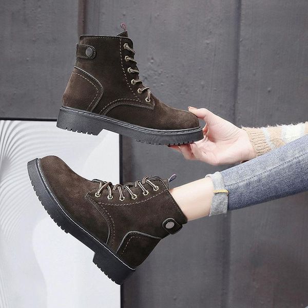 boots 2021 winter vintage leather women green black suede lace up flat ankle autumn female casual shoes
boots 2021 winter vintage leather women green black suede lace up flat ankle autumn female casual shoes