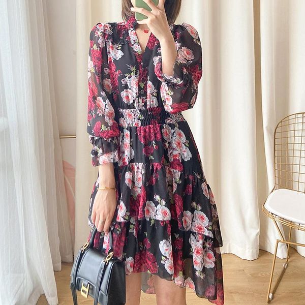 casual dresses women dress spring / summer 100% viscose 2021 rose print irregular v-neck midi, Black;gray
casual dresses women dress spring / summer 100% viscose 2021 rose print irregular v-neck midi, Black;gray