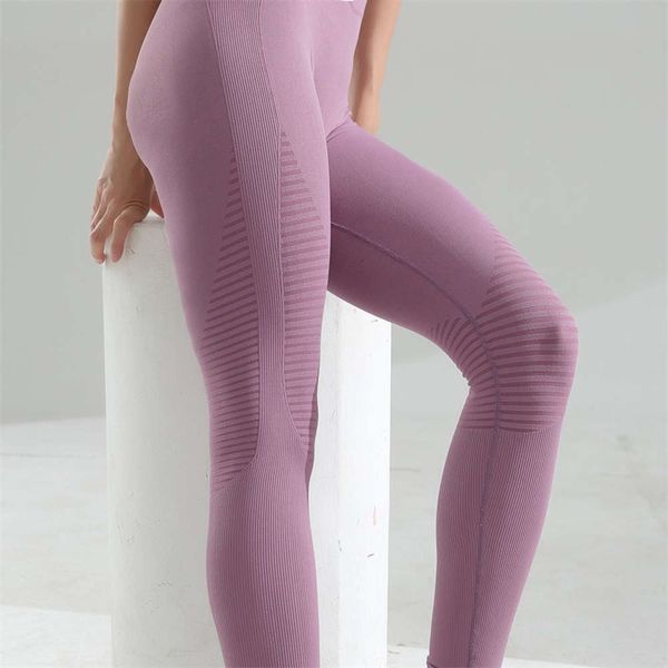 new yoga pants women's elastic tight running training fast dry exercise high waist slim hips, Gray
new yoga pants women's elastic tight running training fast dry exercise high waist slim hips, Gray