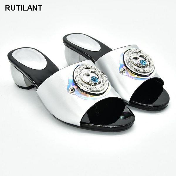 dress shoes arrival crystal wedding designer women luxury 2021 nigerian italy decorated with rhinestone, Black
dress shoes arrival crystal wedding designer women luxury 2021 nigerian italy decorated with rhinestone, Black