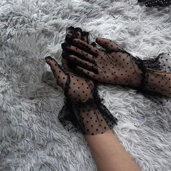 five fingers gloves grace summer women short tulle 2021 high-end fashion stretchy lace spots lotus leaf sheers flexible accessories, Blue;gray
five fingers gloves grace summer women short tulle 2021 high-end fashion stretchy lace spots lotus leaf sheers flexible accessories, Blue;gray