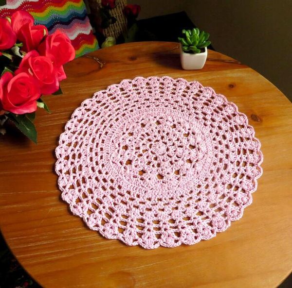 new arrive hand crochet table cloth round 38cm round tablecloths thicken cotton placemats insulation pad home textile
new arrive hand crochet table cloth round 38cm round tablecloths thicken cotton placemats insulation pad home textile