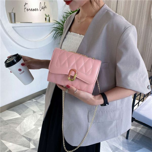 hbp summer women's 2021 popular new fashion ins messenger rhombic chain small square bag
hbp summer women's 2021 popular new fashion ins messenger rhombic chain small square bag