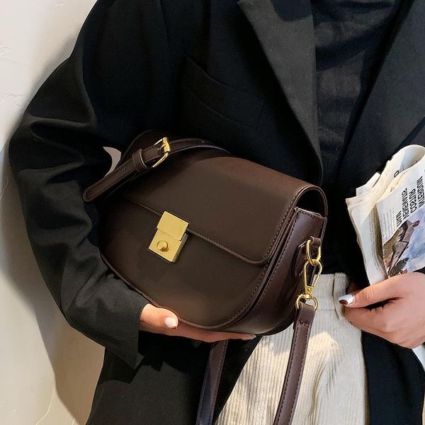 2021 retro new fashion simple quality pu leather women's designer handbag lock shoulder messenger bags
2021 retro new fashion simple quality pu leather women's designer handbag lock shoulder messenger bags