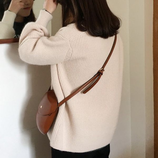 2021 women autumn winter v neck sweater coat loose cardigans casual single breasted knitted jacket outwear new k698, White;black
2021 women autumn winter v neck sweater coat loose cardigans casual single breasted knitted jacket outwear new k698, White;black
