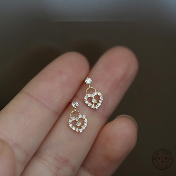 stud 925 sterling silver pavé crystal heart earrings women 14k gold plating exquisite sweet student jewelry girlfriend gift, Golden;silver
stud 925 sterling silver pavé crystal heart earrings women 14k gold plating exquisite sweet student jewelry girlfriend gift, Golden;silver