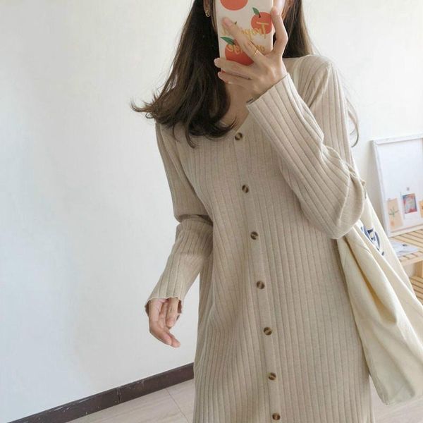 casual dresses 2021 solid color knitted maxi for women v-neck long sleeve straight elegant dress single breasted vestidos, Black;gray
casual dresses 2021 solid color knitted maxi for women v-neck long sleeve straight elegant dress single breasted vestidos, Black;gray