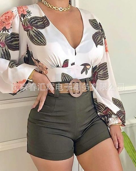 women's tracksuits casual shorts sets women print blouse and 2021 fall fashion long sleeve v neck + high waist straight, Gray
women's tracksuits casual shorts sets women print blouse and 2021 fall fashion long sleeve v neck + high waist straight, Gray
