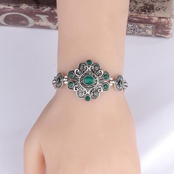charm bracelets women fashion vintage flower artificial gem bracelet bangle party jewelry birthday gift, Golden;silver
charm bracelets women fashion vintage flower artificial gem bracelet bangle party jewelry birthday gift, Golden;silver