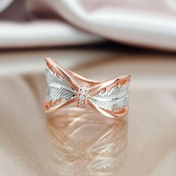 cluster rings arrival rose gold leaf big band with zircon stone for women wedding engagement cute ring fashion jewelry 2021, Golden;silver 
cluster rings arrival rose gold leaf big band with zircon stone for women wedding engagement cute ring fashion jewelry 2021, Golden;silver
