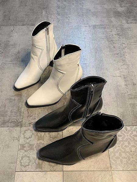 boots knight women's mid-tube 2021 korean style fashion thick heel pointed high heels, Black
boots knight women's mid-tube 2021 korean style fashion thick heel pointed high heels, Black
