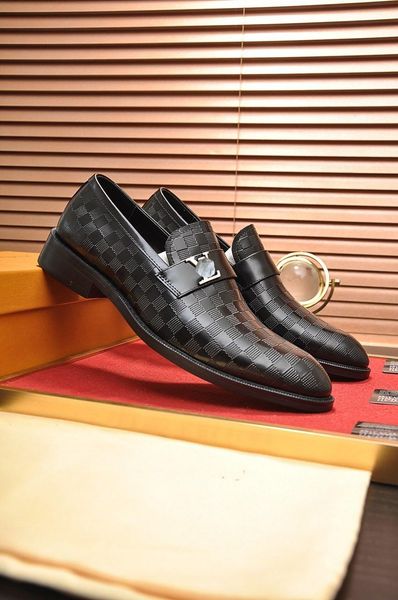 mm 2021 mens luxury dress shoes slip on fashion men designer italian leather moccasin glitter formal shoess pointed toe shoes for man 11, Black
mm 2021 mens luxury dress shoes slip on fashion men designer italian leather moccasin glitter formal shoess pointed toe shoes for man 11, Black