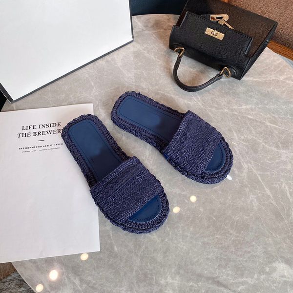 2021 luxury designer a1 women rope woven slippers ladies solid leisure sandals fashion scuffs casual shoes with box size 35-40, Black
2021 luxury designer a1 women rope woven slippers ladies solid leisure sandals fashion scuffs casual shoes with box size 35-40, Black