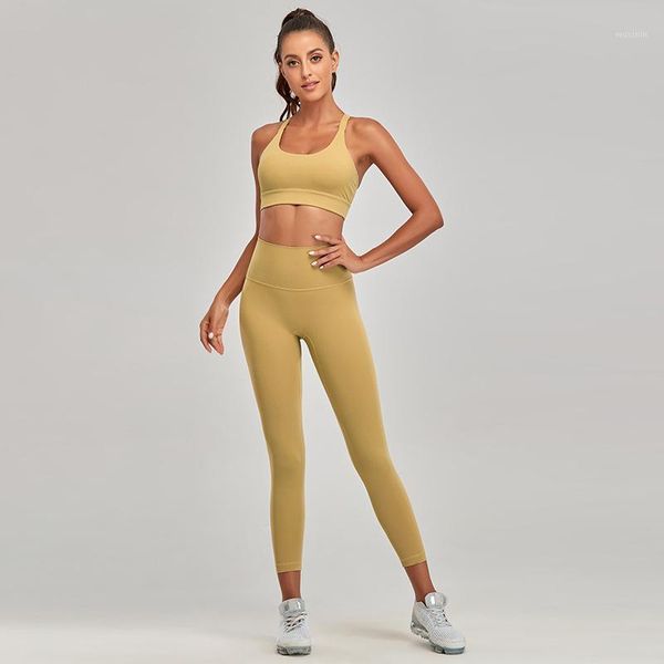 yoga outfit 2021 women's set seamless sportswear 2-piece gym clothes sports bra + leggings running wear skinny suits
yoga outfit 2021 women's set seamless sportswear 2-piece gym clothes sports bra + leggings running wear skinny suits