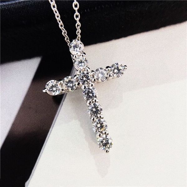 designer jewelry t family cross necklace 925 sterling silver diamond studded pendant plated 18k fashion clavicle chain women's light lu
designer jewelry t family cross necklace 925 sterling silver diamond studded pendant plated 18k fashion clavicle chain women's light lu