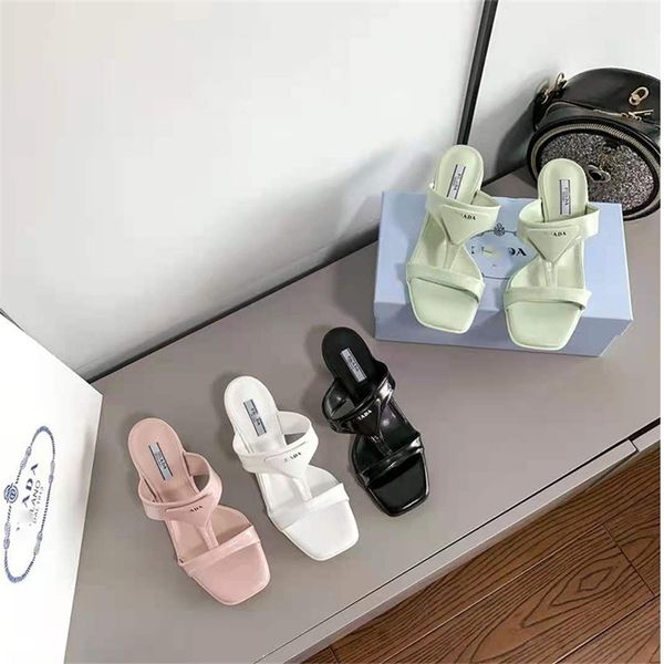 p family thin women's triangle button square head patent leather middle heel 2021 new summer fashion sandals black slippers
p family thin women's triangle button square head patent leather middle heel 2021 new summer fashion sandals black slippers
