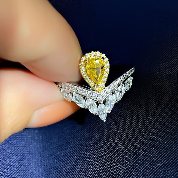 cluster rings 2021 drop-shaped crown yellow diamond ring simple eternal band fashion for girlfriend jewelry accessories, Golden;silver
cluster rings 2021 drop-shaped crown yellow diamond ring simple eternal band fashion for girlfriend jewelry accessories, Golden;silver
