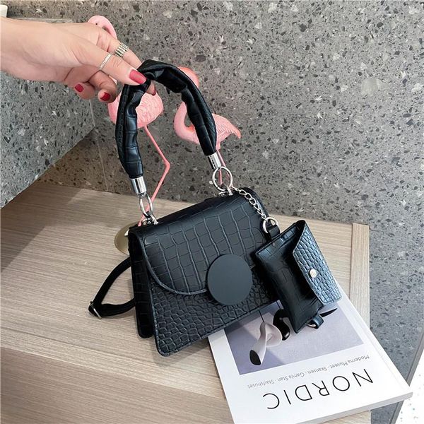 cross body fashion women pu leather handbag vintage female crocodile pattern shopping travel bag shoulder bags for girls
cross body fashion women pu leather handbag vintage female crocodile pattern shopping travel bag shoulder bags for girls