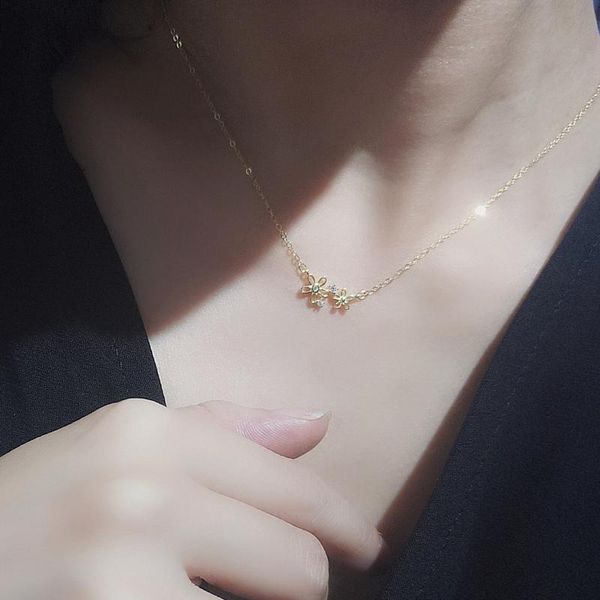 pendant necklaces women simple necklace with flowers fresh and lovely clavicle chain small jewelry for female wedding party gifts, Silver
pendant necklaces women simple necklace with flowers fresh and lovely clavicle chain small jewelry for female wedding party gifts, Silver