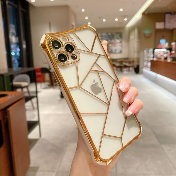 electroplated geometric cell phone cases splice imd marble 1.8mm hard mobile for iphone 13 12 11 pro max 7 8 plus 12mini x xs xr acrylic bac
electroplated geometric cell phone cases splice imd marble 1.8mm hard mobile for iphone 13 12 11 pro max 7 8 plus 12mini x xs xr acrylic bac