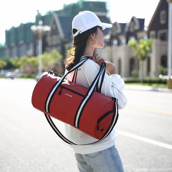 fitness bag luggage bag short-distance business trip large capacity portable folding travel yoga sports fitness
fitness bag luggage bag short-distance business trip large capacity portable folding travel yoga sports fitness