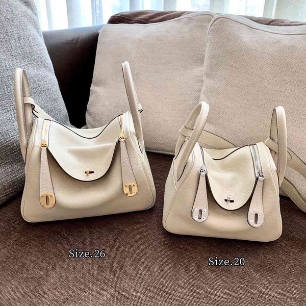Telfar mini bags Quilted Leather Multi Pochette Felicie Louisbags_18 akend zhouzhoubao123dicine box litchi pattern Hanghhangbag marc Bag 30*15*20cm
Telfar mini bags Quilted Leather Multi Pochette Felicie Louisbags_18 akend zhouzhoubao123dicine box litchi pattern Hanghhangbag marc Bag 30*15*20cm