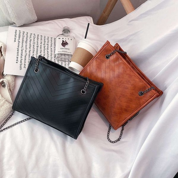 hbp western style new one shoulder versatile fashion capacity women's chain messenger bag in autumn and winter of 2019
hbp western style new one shoulder versatile fashion capacity women's chain messenger bag in autumn and winter of 2019