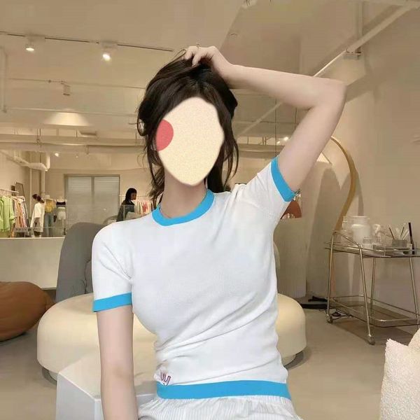 high version 21 spring summer new fashion small fragrance embroidery simple, fresh and sweet youth slim fit color contrast knitted short, White
high version 21 spring summer new fashion small fragrance embroidery simple, fresh and sweet youth slim fit color contrast knitted short, White