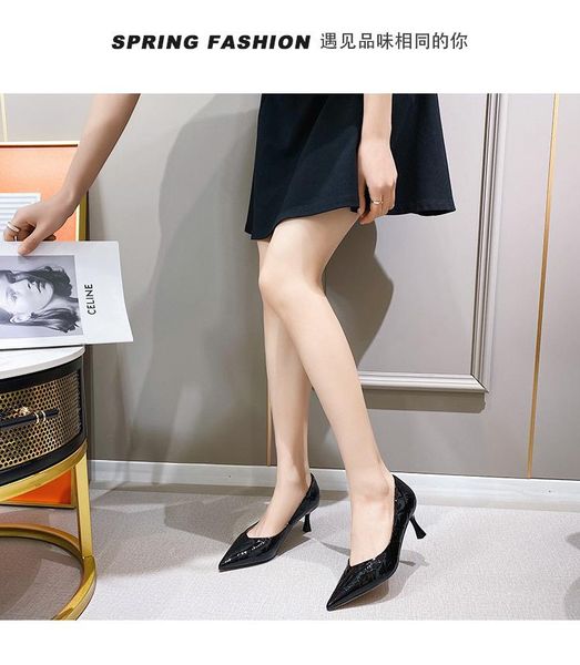 dress shoes cow lacquered soft leather hip heels for women, spring 2021 slim pointed women, Black
dress shoes cow lacquered soft leather hip heels for women, spring 2021 slim pointed women, Black
