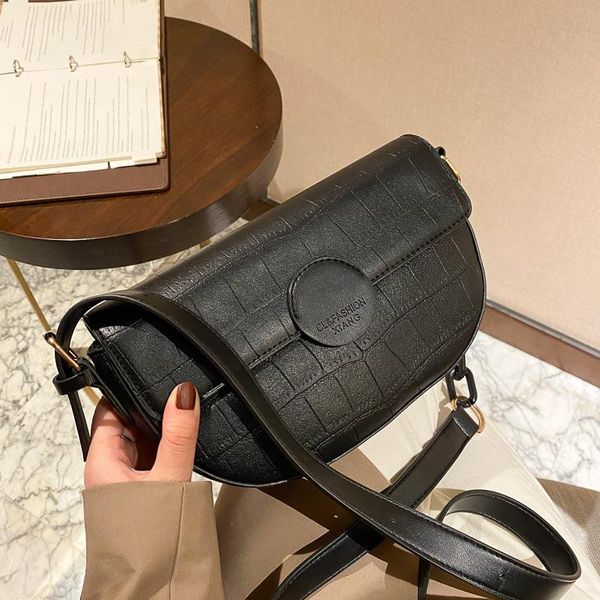 advanced sense of small bag girl 2021 new trendy port style retro oblique cross-pack fashion air one-shoulder
advanced sense of small bag girl 2021 new trendy port style retro oblique cross-pack fashion air one-shoulder
