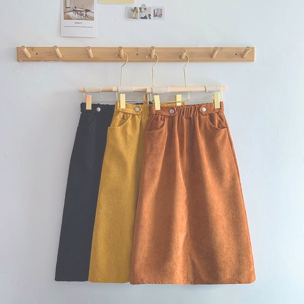 2021 new vintage corduroy high-waisted skirt midi black skirts woman plus size ladies fashion clothes female casual yellow nbm2
2021 new vintage corduroy high-waisted skirt midi black skirts woman plus size ladies fashion clothes female casual yellow nbm2