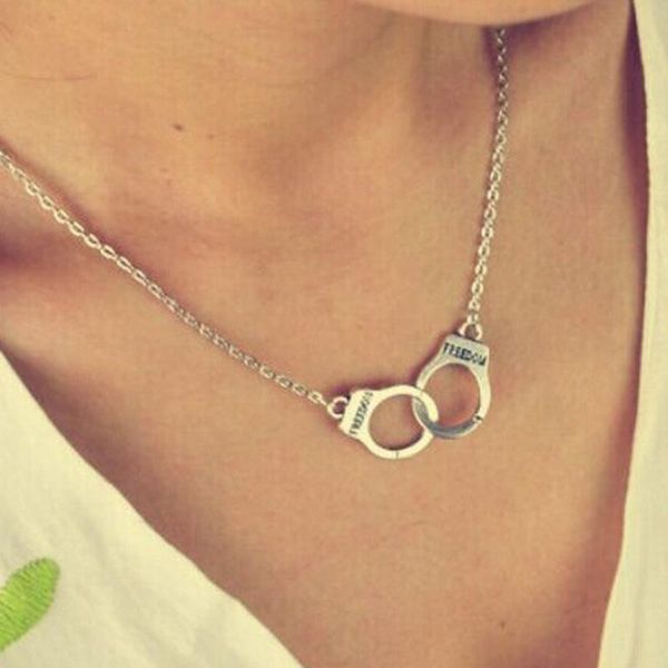 chokers steampunk fashion chain jewelry lover's collares valentine's day gifts handcuff pendant necklace for women men, Golden;silver
chokers steampunk fashion chain jewelry lover's collares valentine's day gifts handcuff pendant necklace for women men, Golden;silver