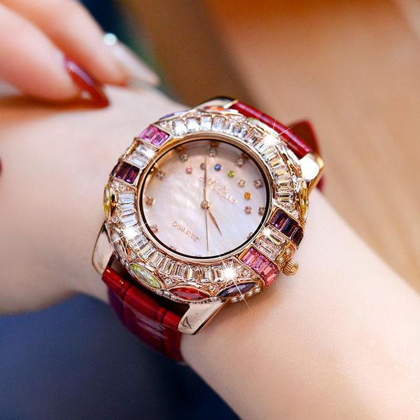 wristwatches luxury women's waterproof large dial quartz watch genuine leather strap lady's diamond wrist watches relogio feminino, Slivery;brown
wristwatches luxury women's waterproof large dial quartz watch genuine leather strap lady's diamond wrist watches relogio feminino, Slivery;brown