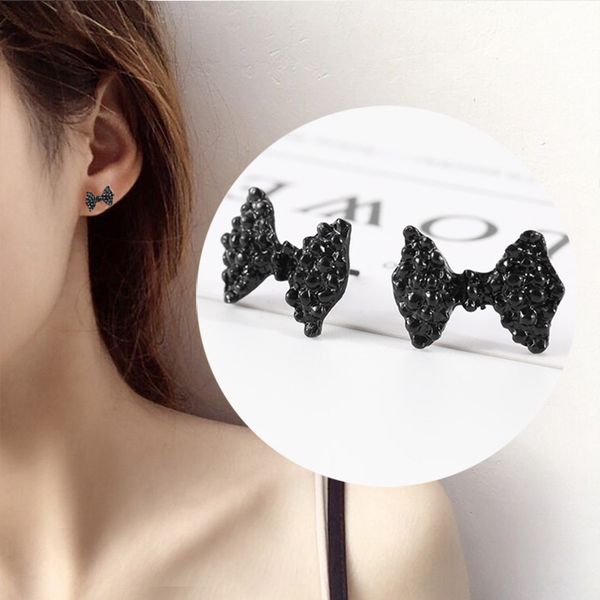 version fresh black bow small versatile fashion simple earrings female students, Golden
version fresh black bow small versatile fashion simple earrings female students, Golden