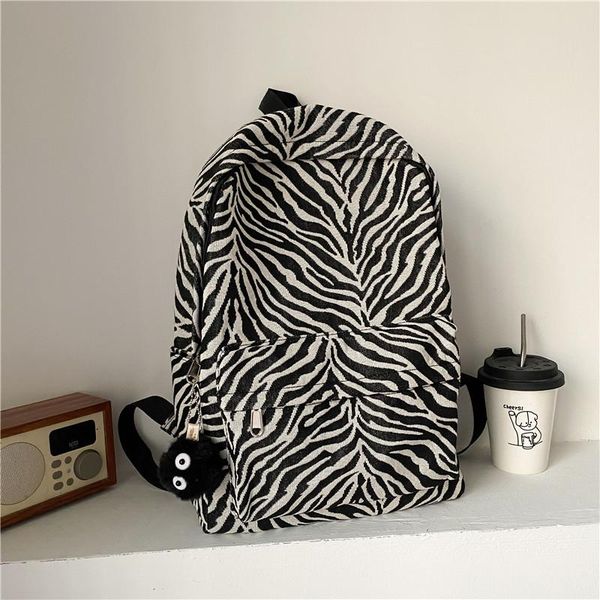 backpack in summer, ladies' backpacks are fashionable and large-capacity outdoor cool
backpack in summer, ladies' backpacks are fashionable and large-capacity outdoor cool