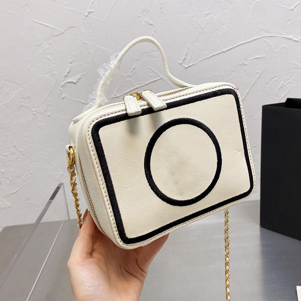 quilted mini chain brand totes camera bag calfskin box case classic lipstick handle matelasse desingers gold ball crossbody shoulder va xbim
quilted mini chain brand totes camera bag calfskin box case classic lipstick handle matelasse desingers gold ball crossbody shoulder va xbim
