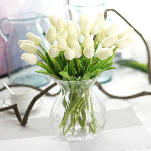 decorative flowers & wreaths tulip simulation flower hand holding silk wedding home party decoration champagne color.
decorative flowers & wreaths tulip simulation flower hand holding silk wedding home party decoration champagne color.