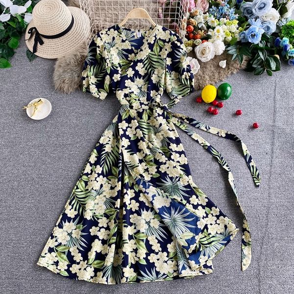 2021 new holiday beach women summer autumn v-neck waist print floral es elegant retro for vintage a-line clothes xca3, Black;gray
2021 new holiday beach women summer autumn v-neck waist print floral es elegant retro for vintage a-line clothes xca3, Black;gray