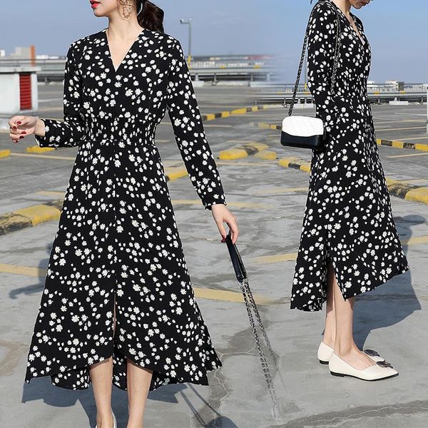 casual dresses korean fashion clothing woman party vintage plus big size women's clothes 2021 floral black dress female a6064, Black;gray 
casual dresses korean fashion clothing woman party vintage plus big size women's clothes 2021 floral black dress female a6064, Black;gray