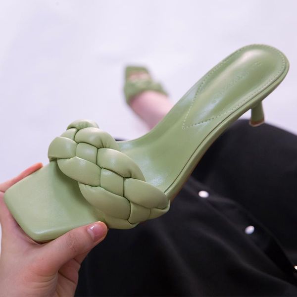 slippers 2021 design weave women slipper ladies thin high heel sandal open toe slip on summer outdoor slides flip flop big size 35-42, Black
slippers 2021 design weave women slipper ladies thin high heel sandal open toe slip on summer outdoor slides flip flop big size 35-42, Black