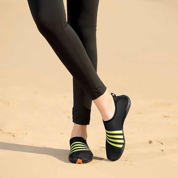 sneakers swimming shoes quick-drying aqua shoes and children water shoes zapatos de mujer for beach men 35-45, Black
sneakers swimming shoes quick-drying aqua shoes and children water shoes zapatos de mujer for beach men 35-45, Black