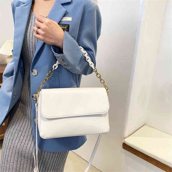 new women's korean fashion simple chain large capacity single shoulder messenger bag
new women's korean fashion simple chain large capacity single shoulder messenger bag