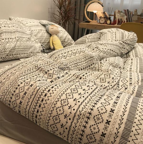 fashion cool geometric bedding set boy,single double cotton twin full king home textile bed sheet pillow case quilt cover
fashion cool geometric bedding set boy,single double cotton twin full king home textile bed sheet pillow case quilt cover