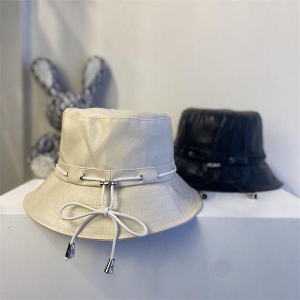 wide brim hats 202107-weimin autumn fashion waterproof rope decoration patchwork pu faux leather bucket cap men women leisure hat, Blue;gray
wide brim hats 202107-weimin autumn fashion waterproof rope decoration patchwork pu faux leather bucket cap men women leisure hat, Blue;gray