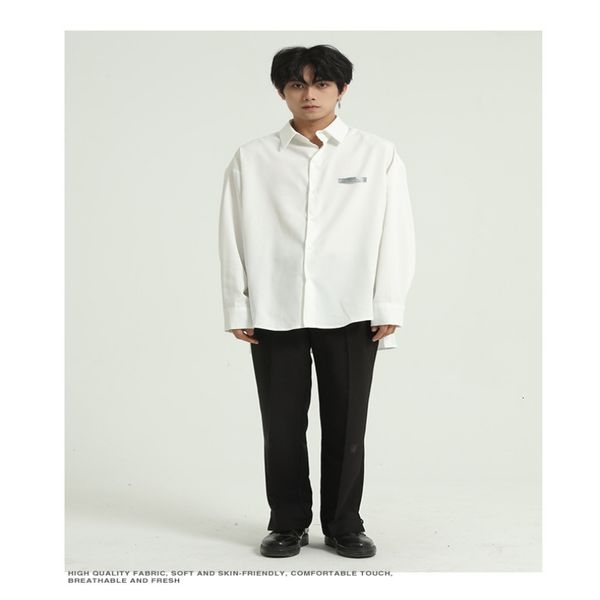 2021 autumn new long-sleeved solid color men's korean version of the trend loose casual shirt jacket vzx4, White;black
2021 autumn new long-sleeved solid color men's korean version of the trend loose casual shirt jacket vzx4, White;black