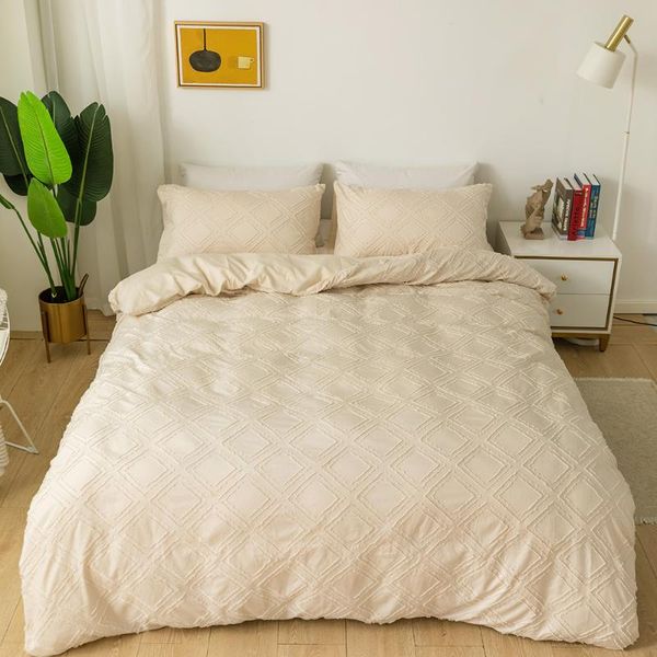 bedding sets geometric jacquard set 2/3pcs solid color duvet cover with pillowcase king size bed bedclothes
bedding sets geometric jacquard set 2/3pcs solid color duvet cover with pillowcase king size bed bedclothes